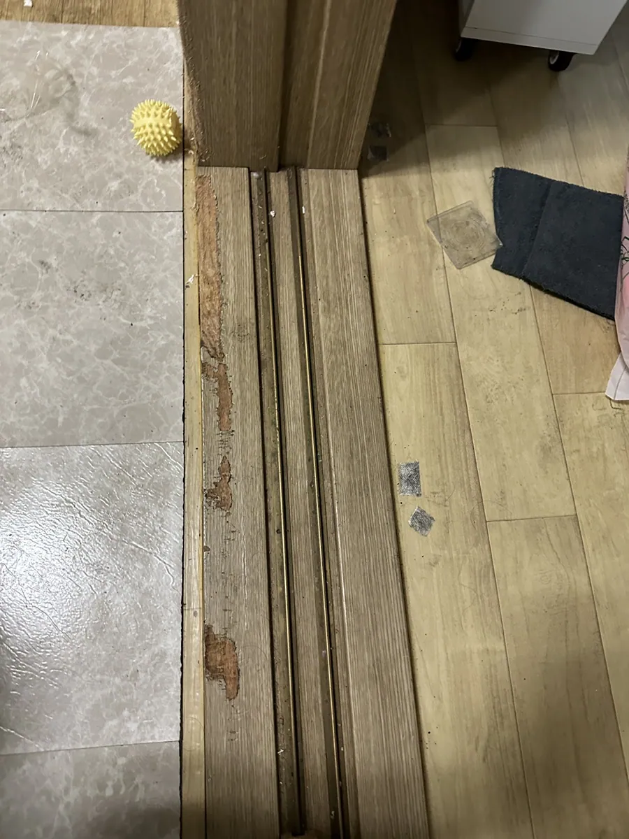 문틀 문지방 복원 시공 전 사진