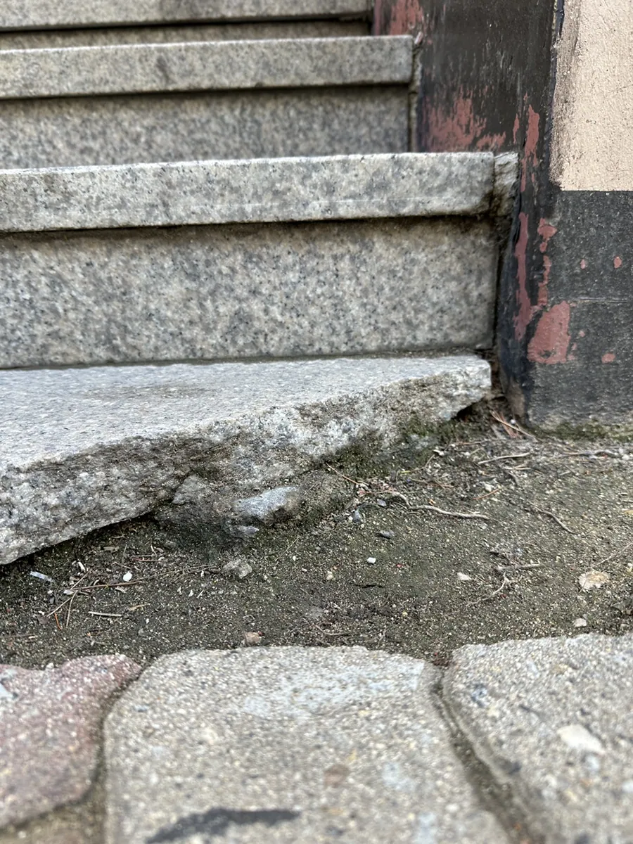석재 화강석 보수 시공 전 사진